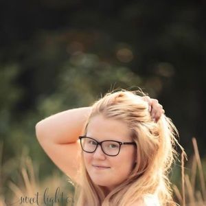 Meet your Posher, Emma